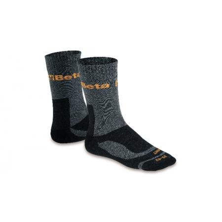 kotníkové ponožky vyrobené z froté a polyamidu